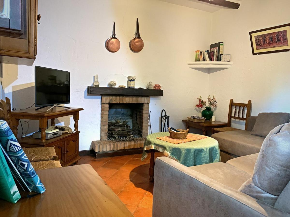Acogedora casa rural en Zahara de la Sierra Exterior foto